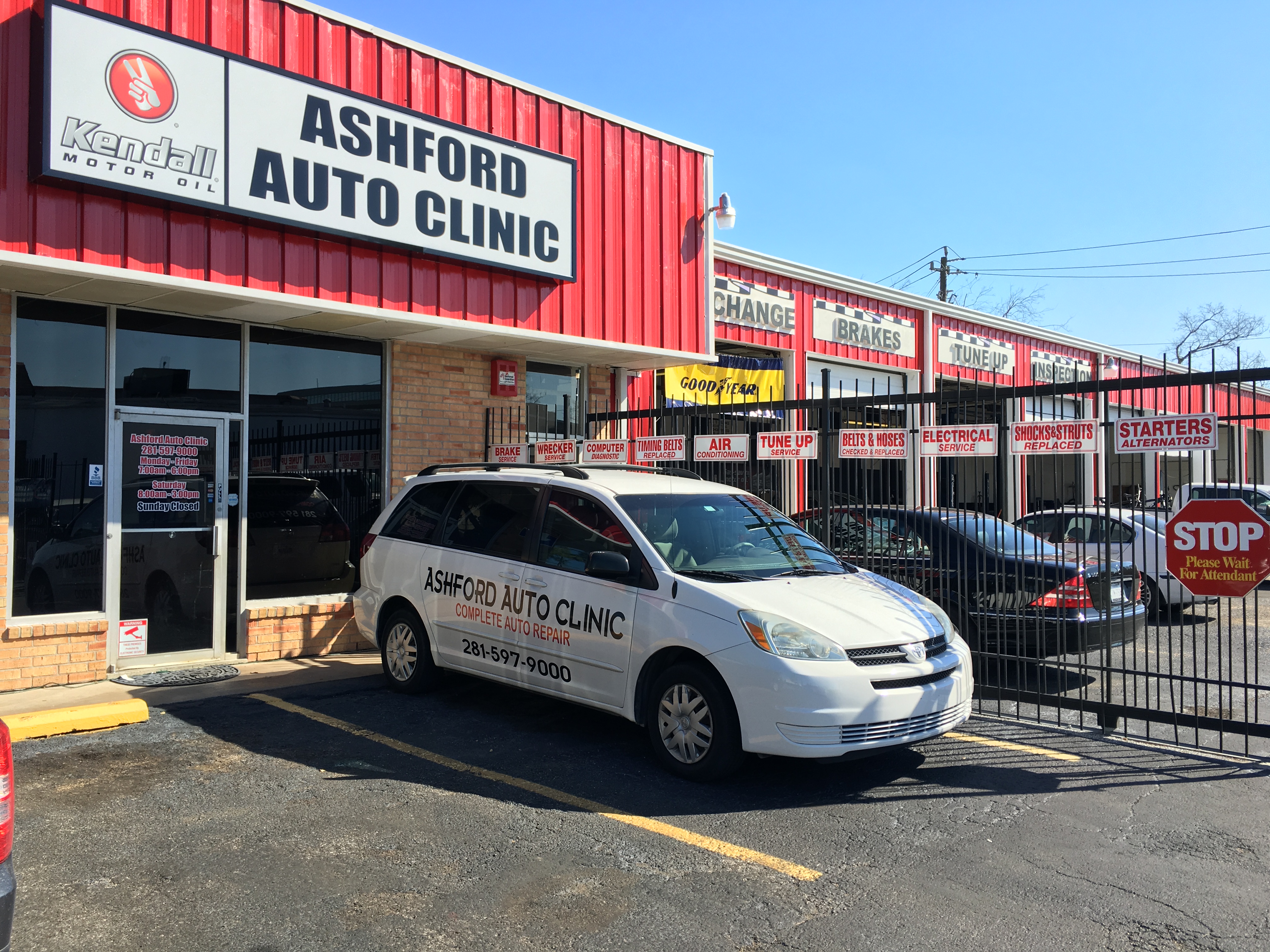 Ashford Auto Clinic logo